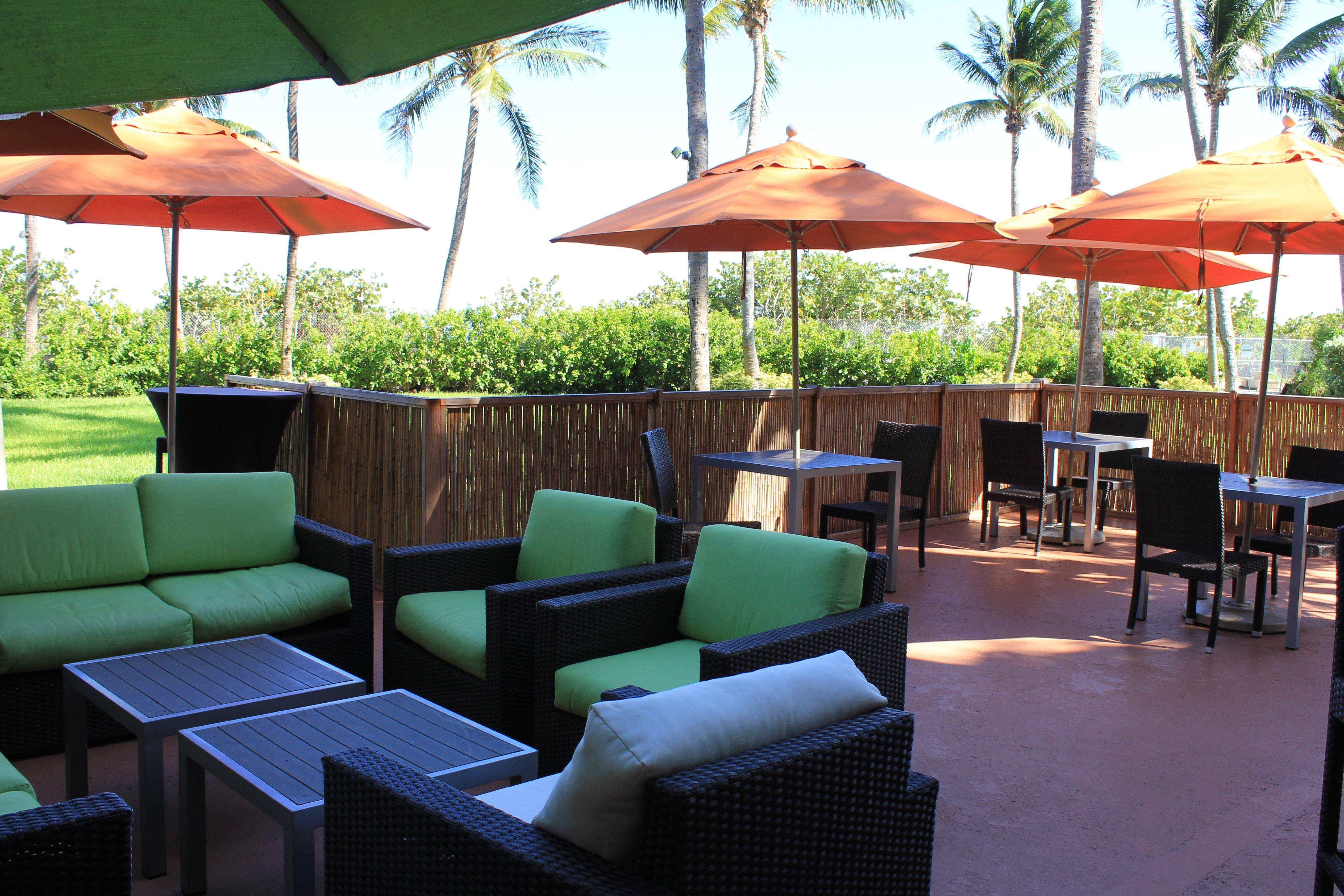 Holiday Inn Miami Beach-Oceanfront By Ihg Exterior photo